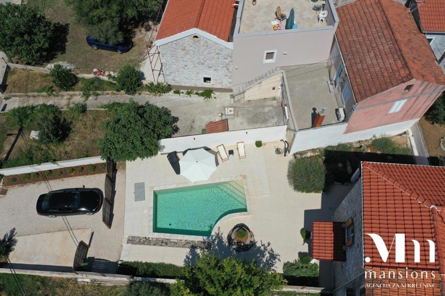 Villa Santa Eufemia Sutomiscica エクステリア 写真